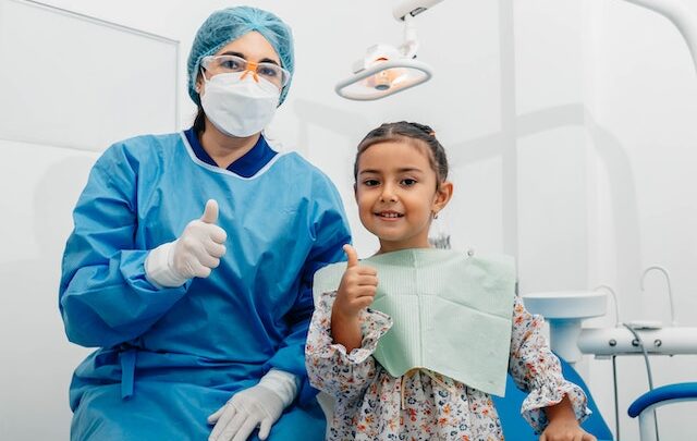 Narkoza stomatologiczna w leczeniu najmłodszych pacjentów – Czy to bezpieczna metoda znieczulenia?