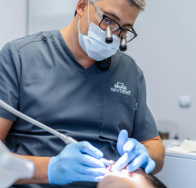 Jak rozpoznać przodozgryz u dziecka i dorosłego?