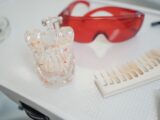 Czy proteza na implantach może zastąpić wszystkie zęby?